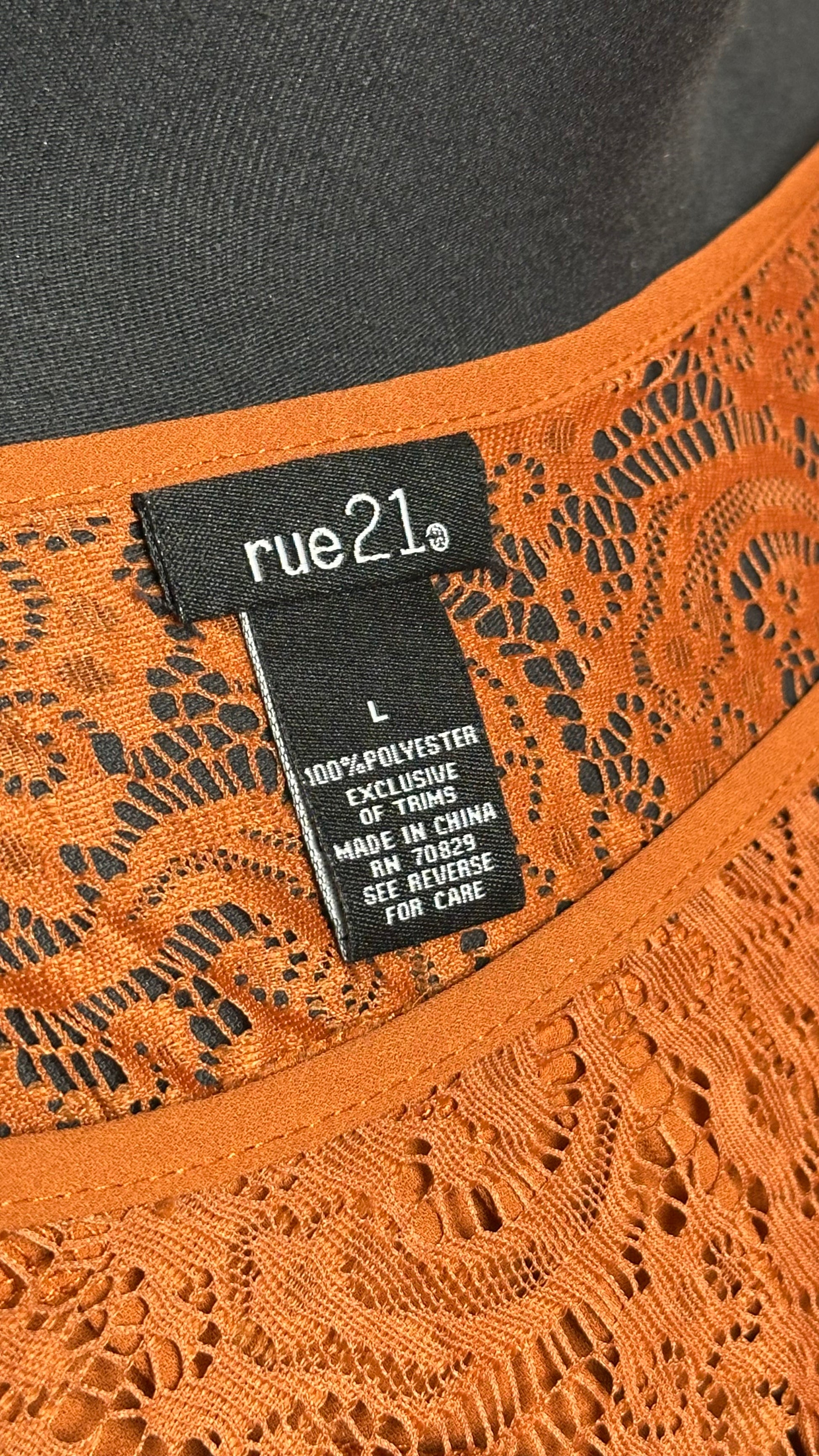 Rue 21 Womens Blouse Lacey neck large size Brown colour