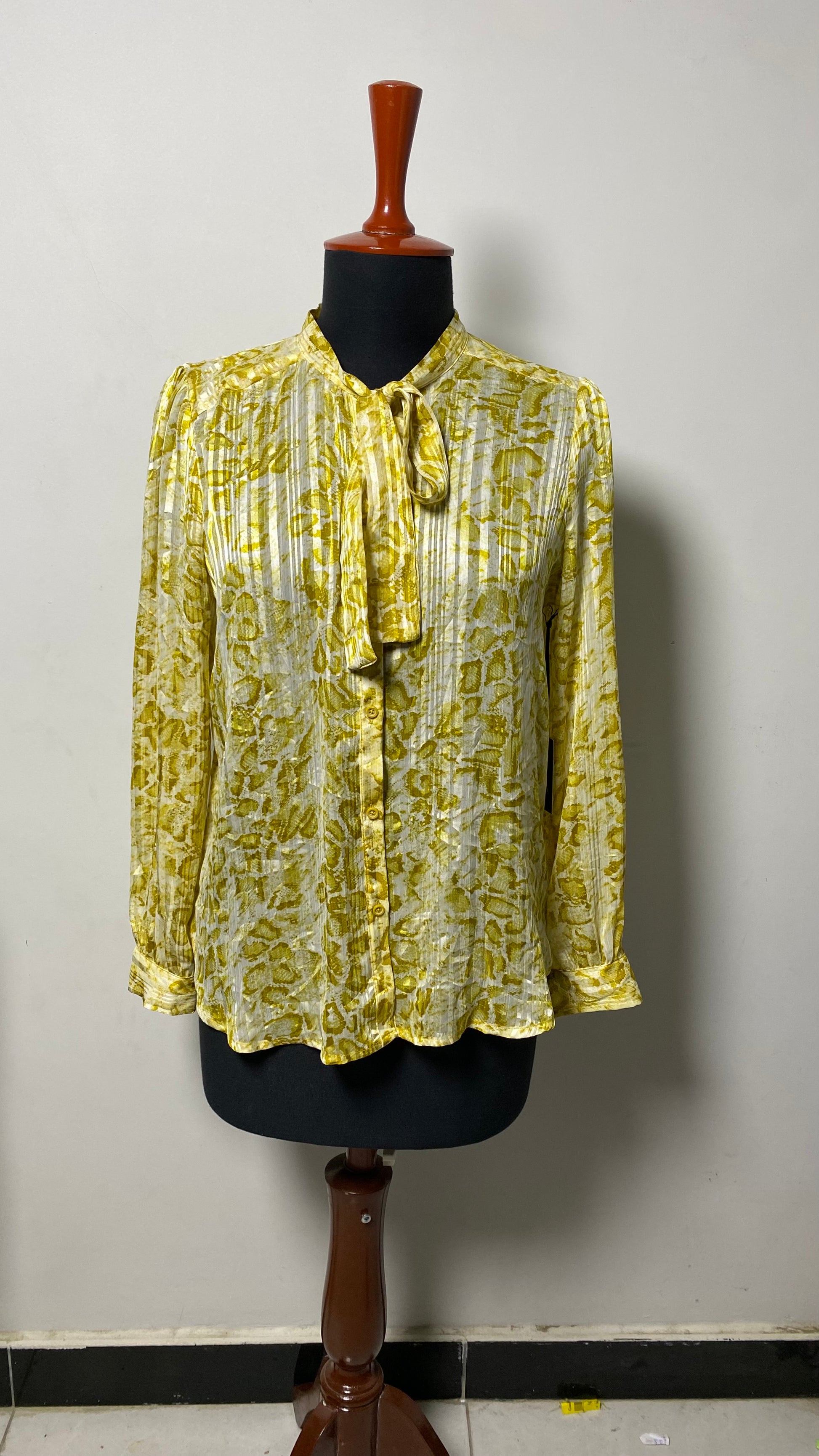 SIMPLY VERA WOMENS CHIFFON TIE UP BLOUSE