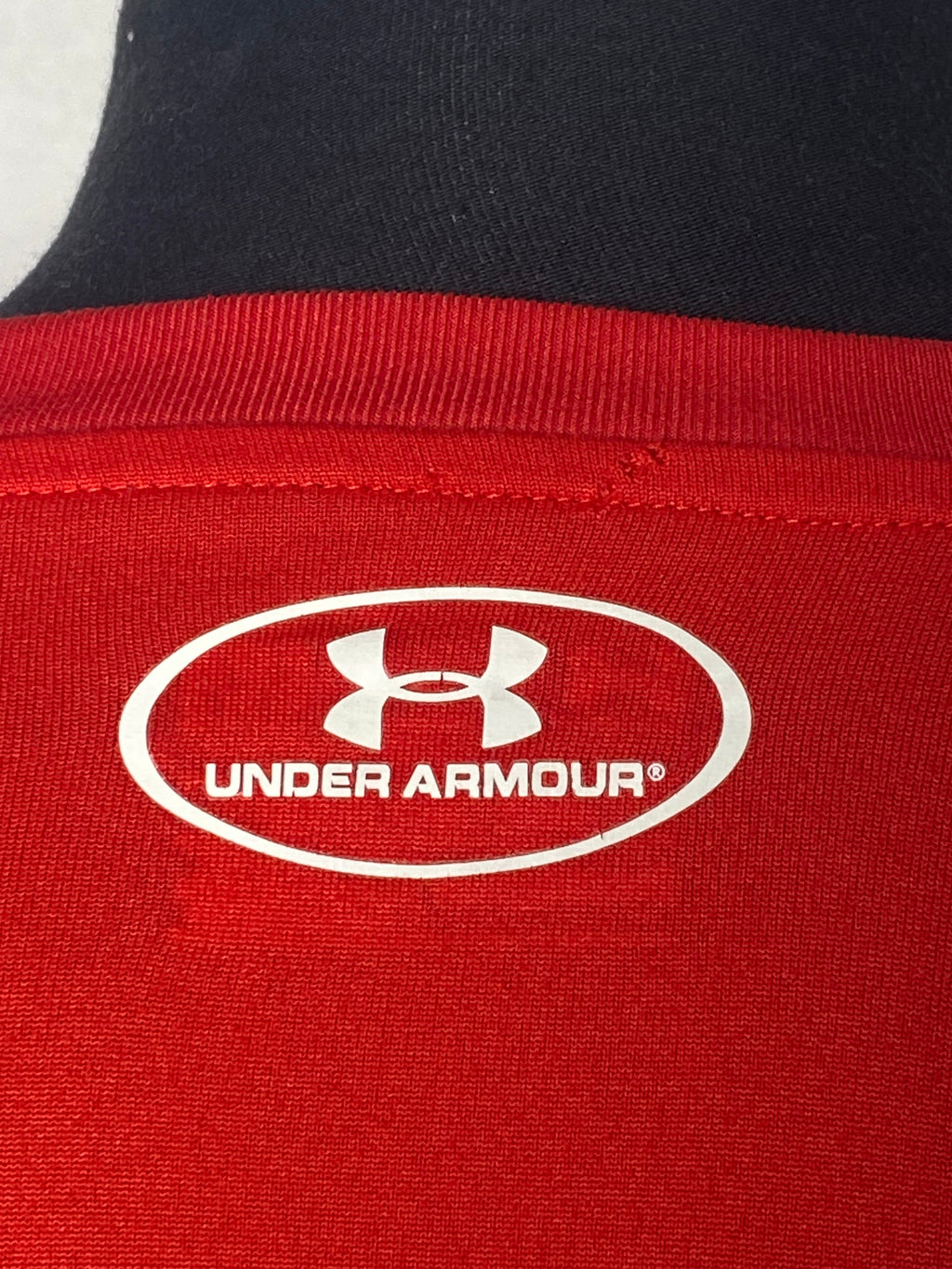 UNDER ARMOUR MENS T-SHIRT