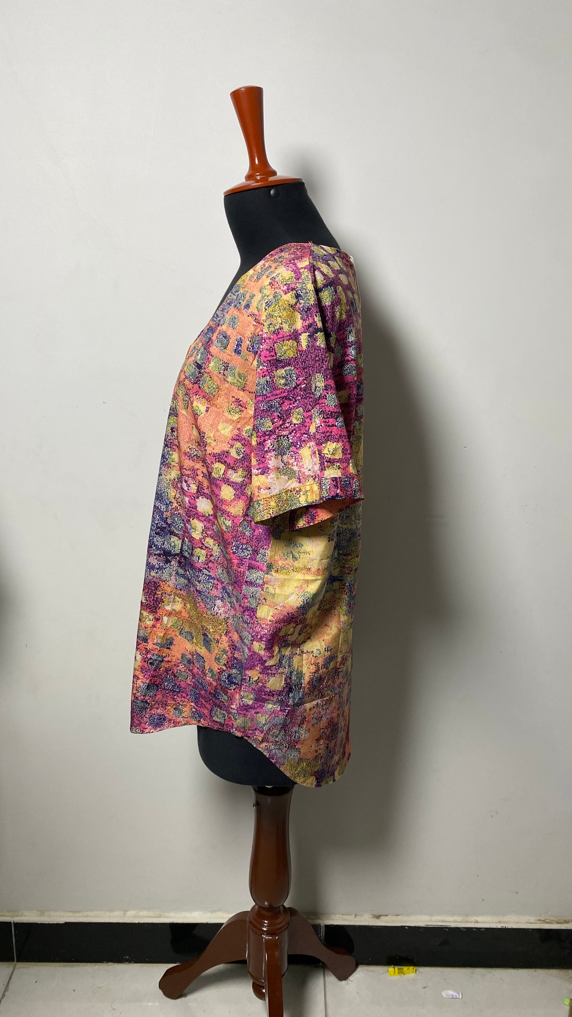 ASSORTED BRAND WOMEN TOP