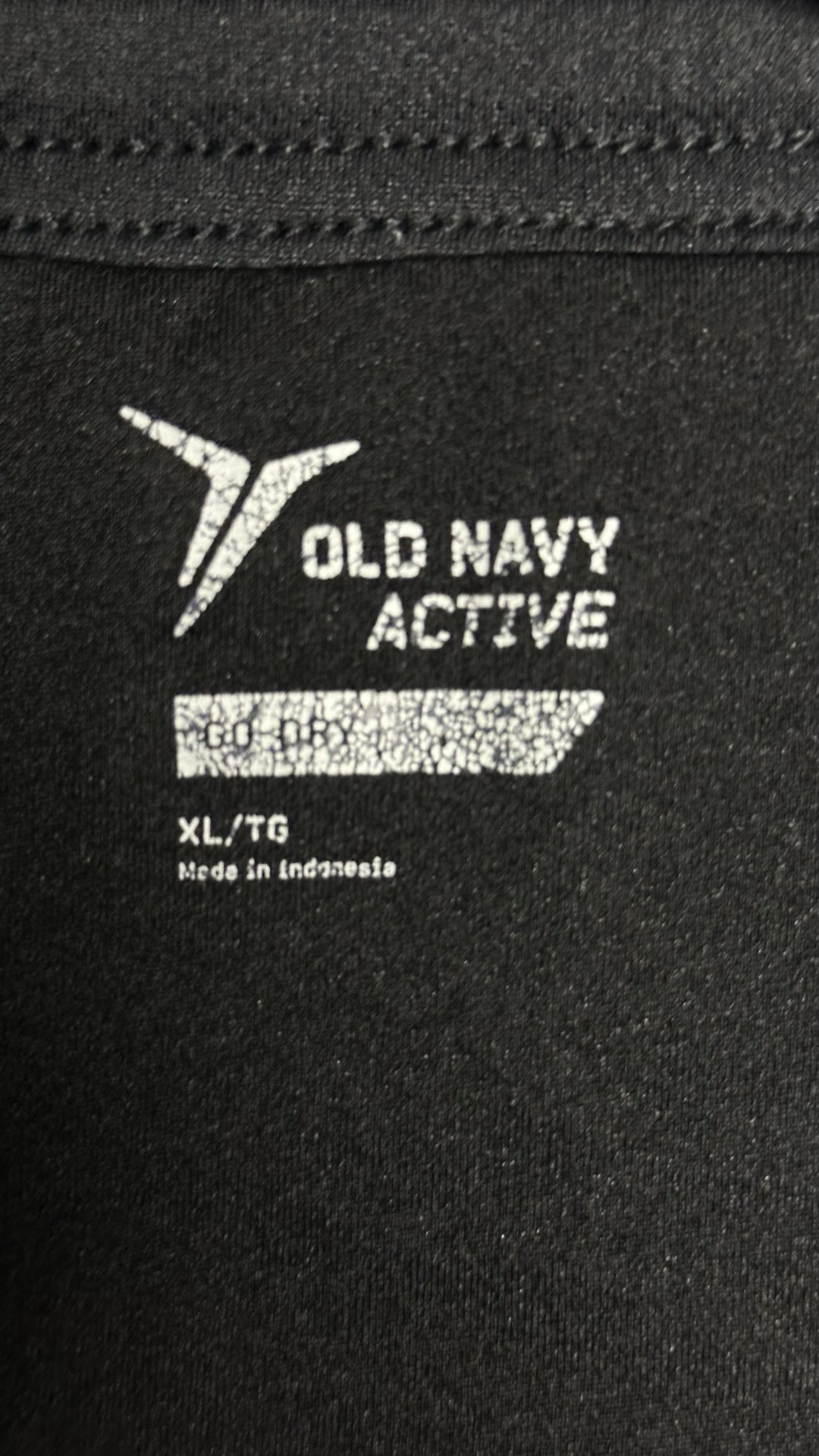 OLD NAVY MENS SPORT SHORT