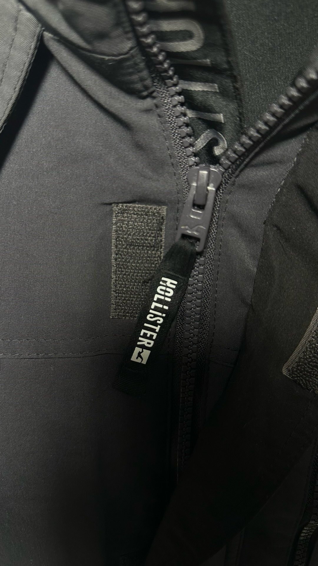 Hollister. Snow jackets