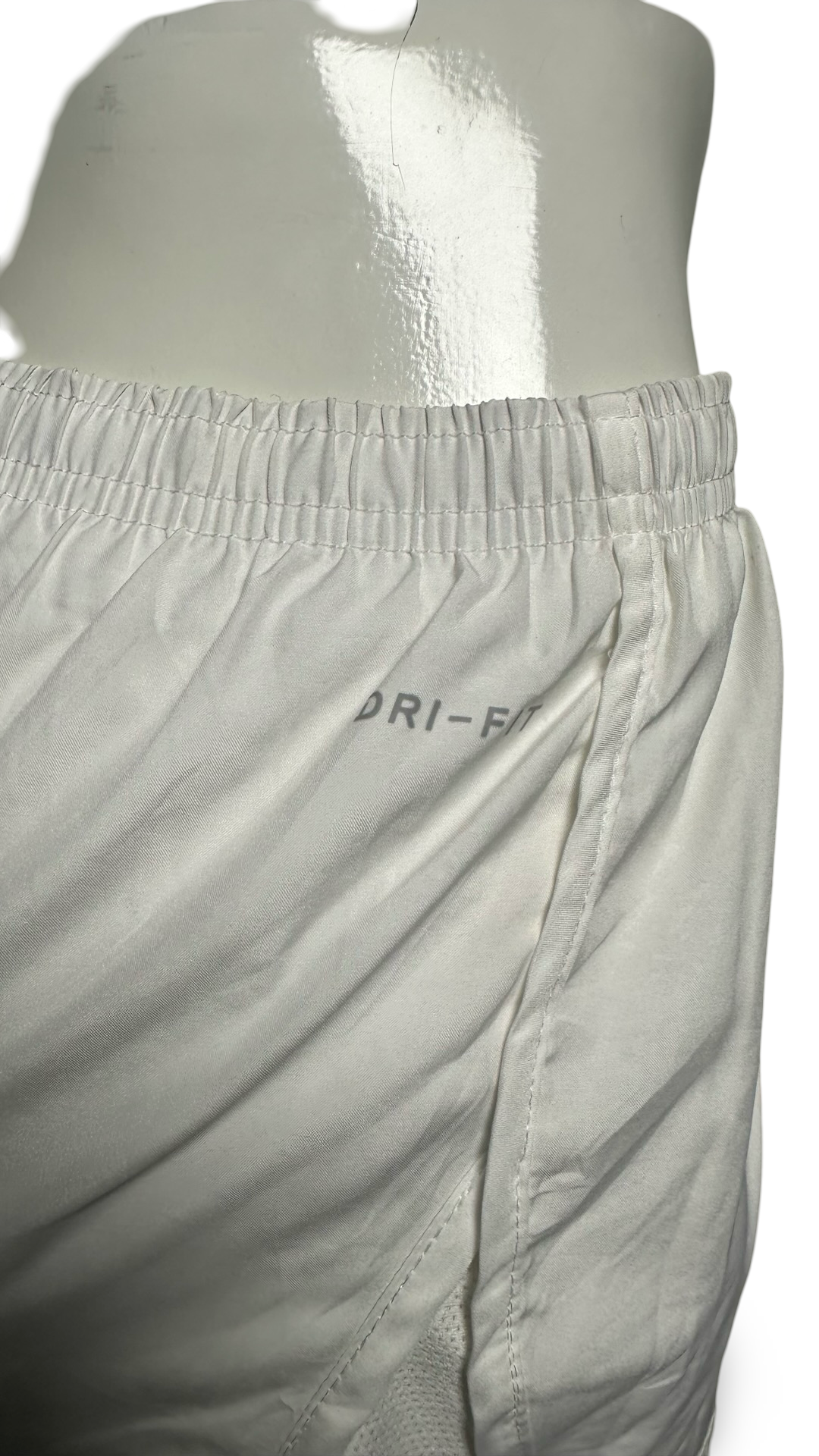 Nike Shorts Womens White Dri-Fit Brief Lined Outdoors Athletic Ladies