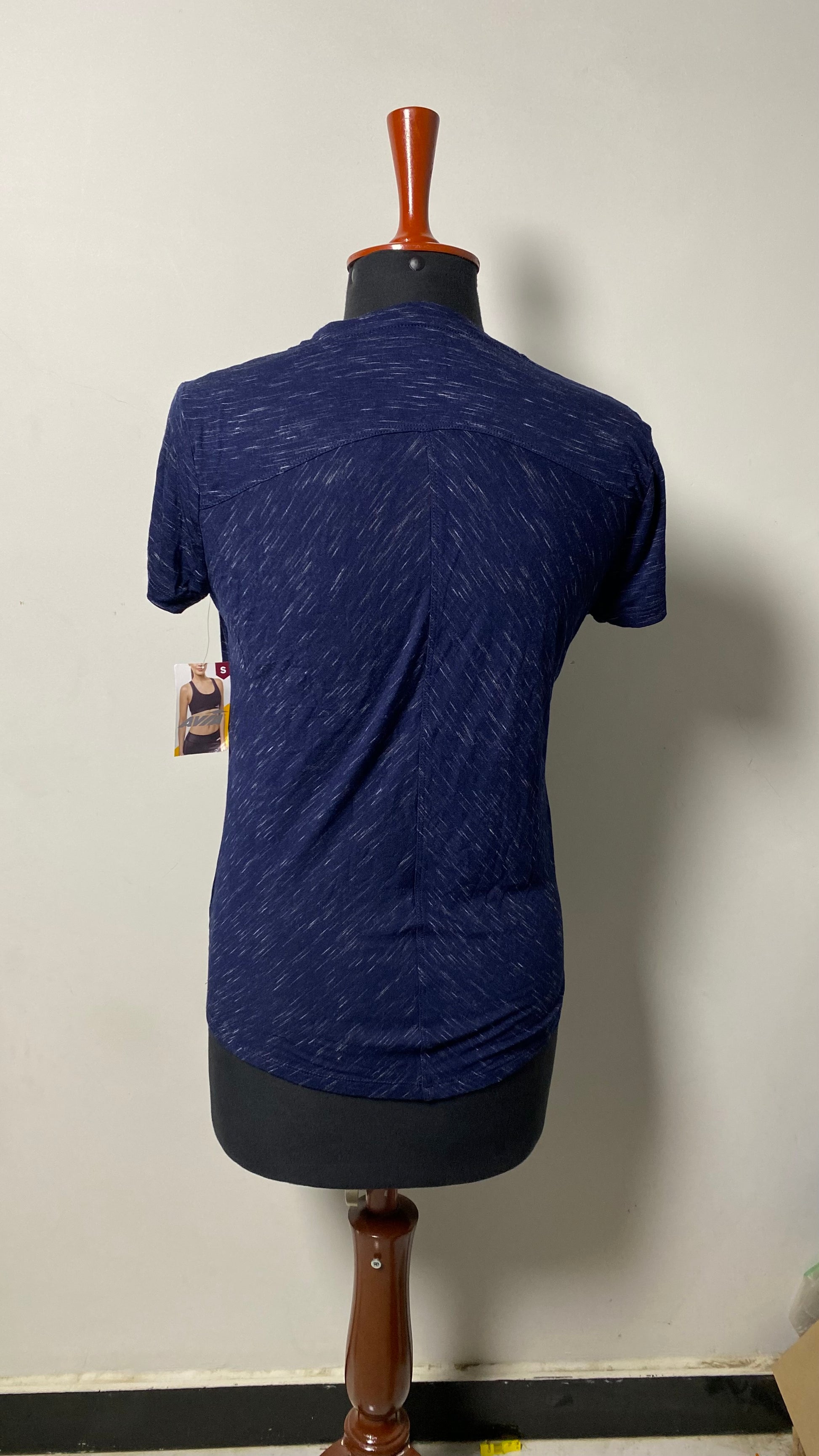 AVIA WOMENS ACTIVE WEAR T-SHIRT