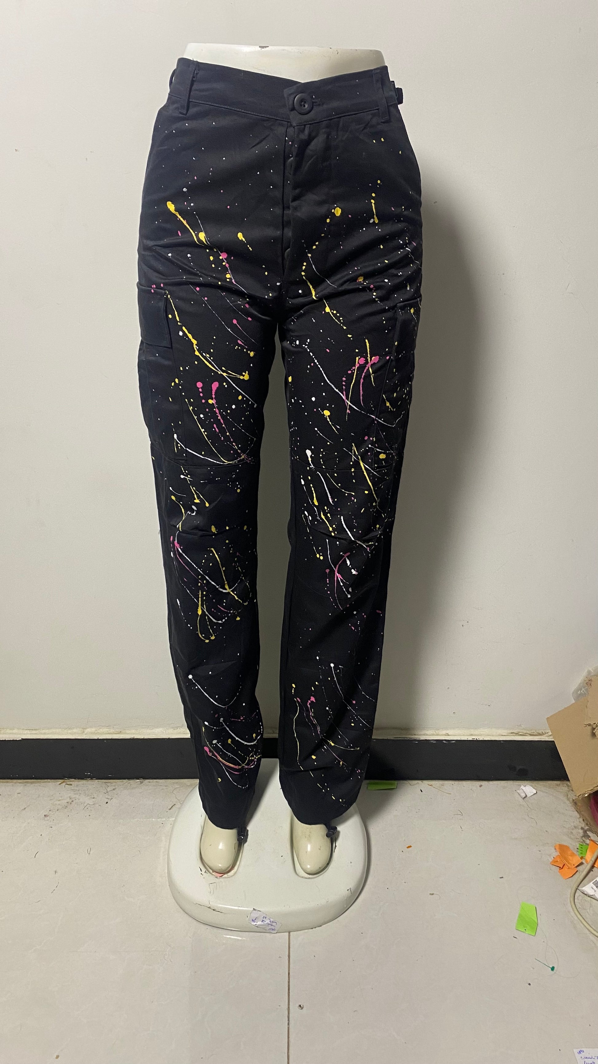 FASHION NOVA WOMENS CARGO JEANS