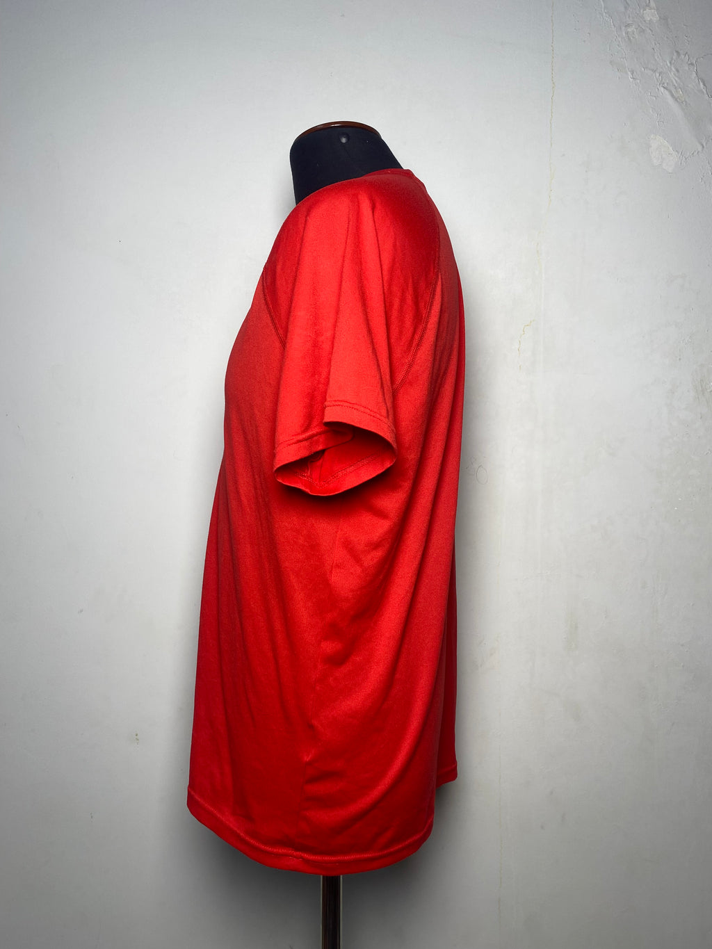 UNDER ARMOUR MENS T-SHIRT