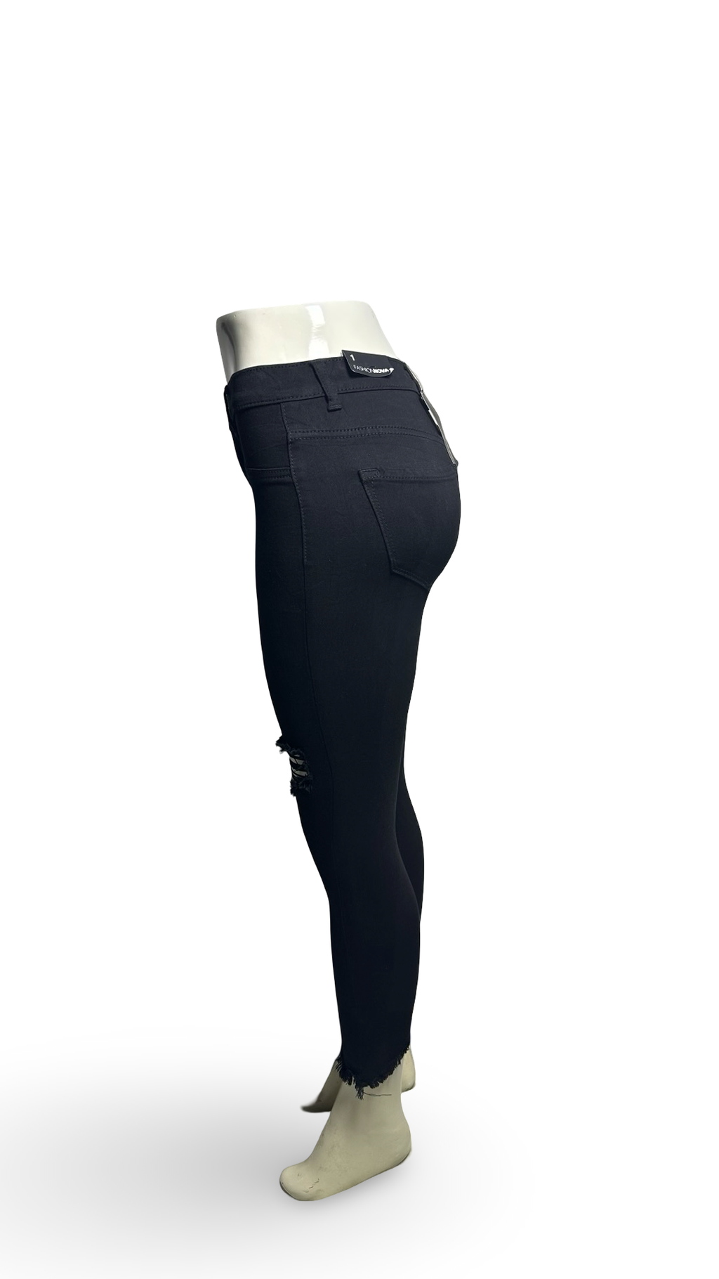 Fashion Nova Women’s Ripped skinny jeans black new with tags