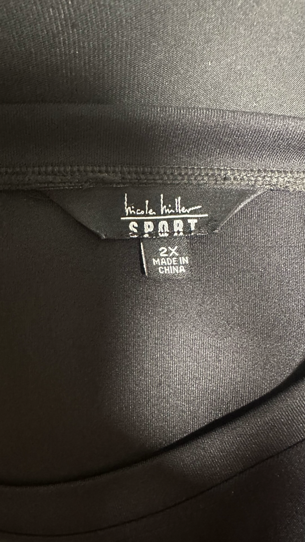 NICOLLE MILLER WOMENS SPORTS SWEATSHIRT