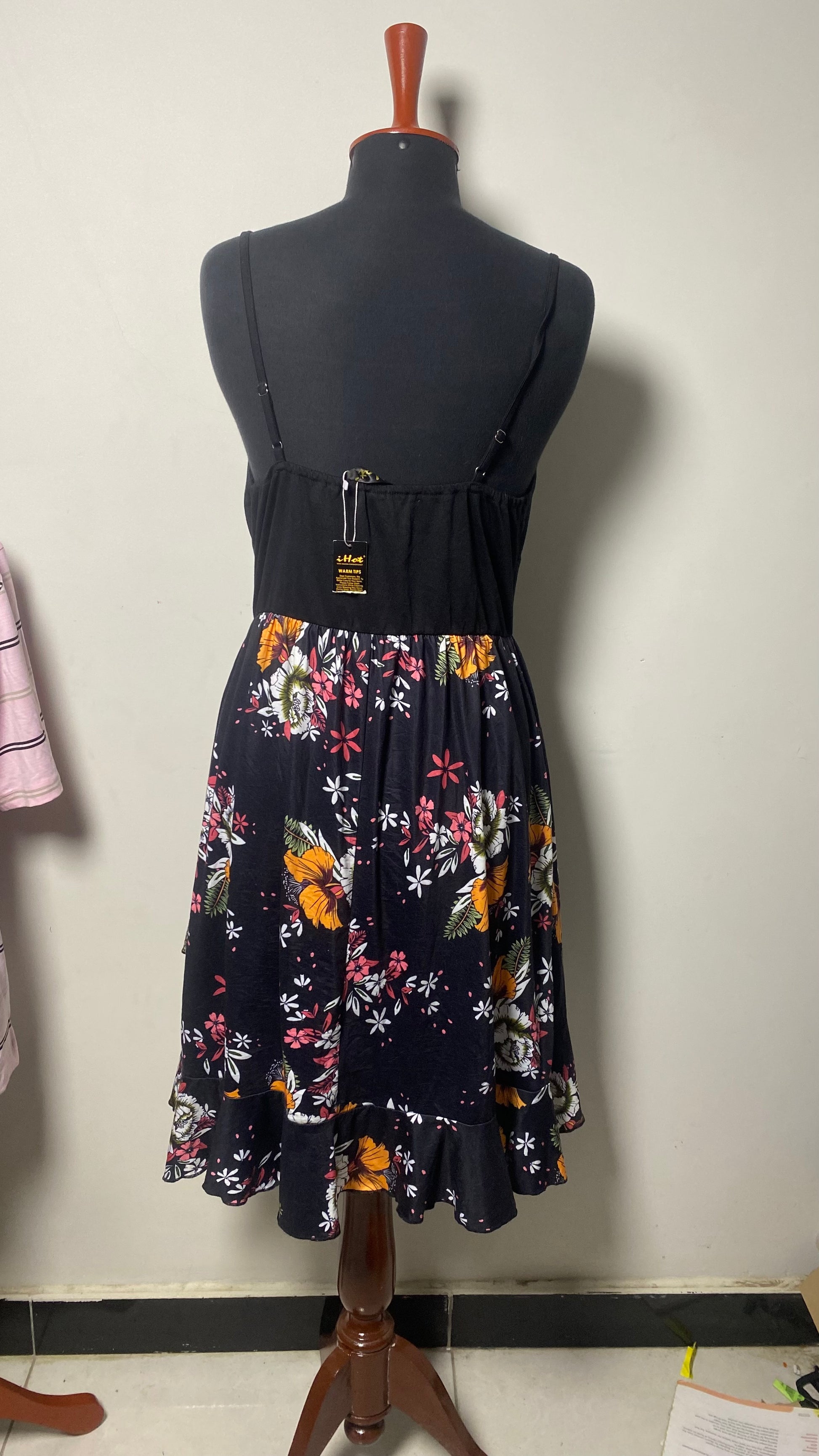 IHOT WOMENS FLORAL FLARED DRESS