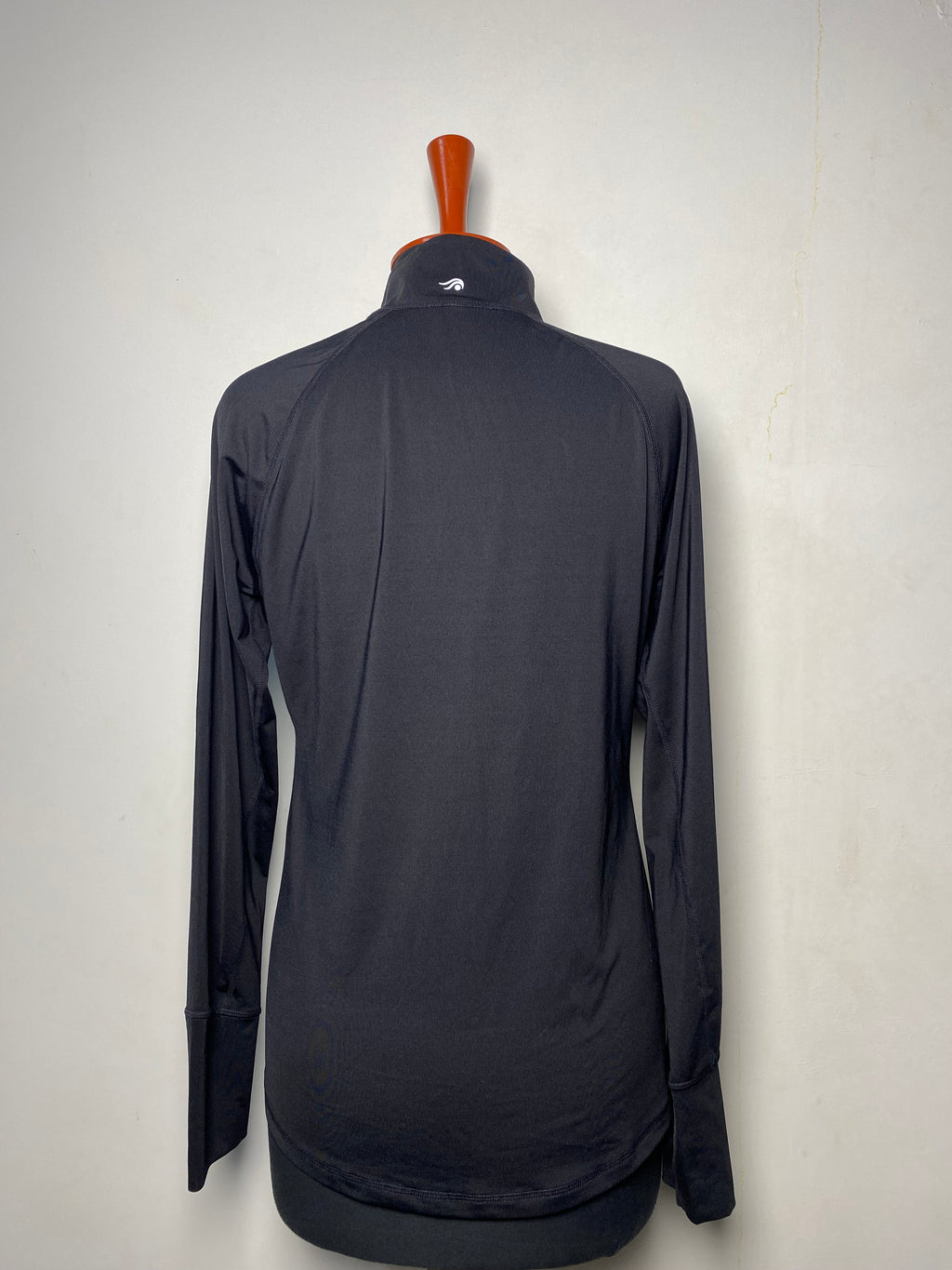 IDEOLOGY GOLD AND BLACK LONG SLEEVE PULLOVER