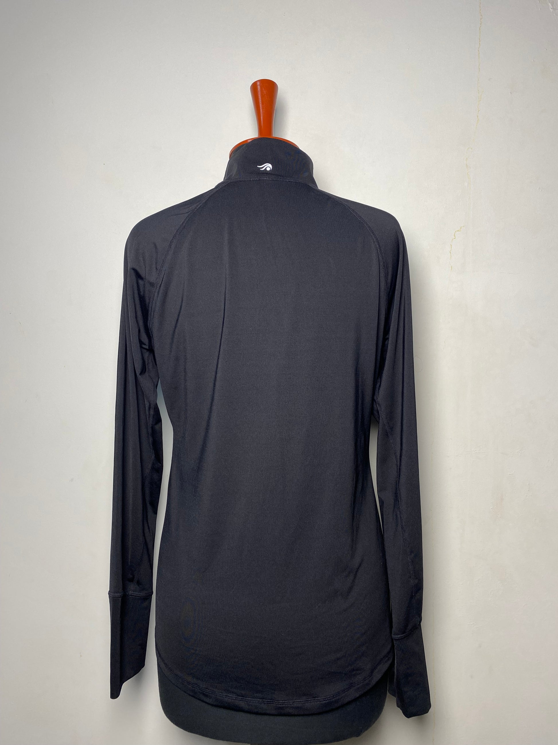 IDEOLOGY GOLD AND BLACK LONG SLEEVE PULLOVER