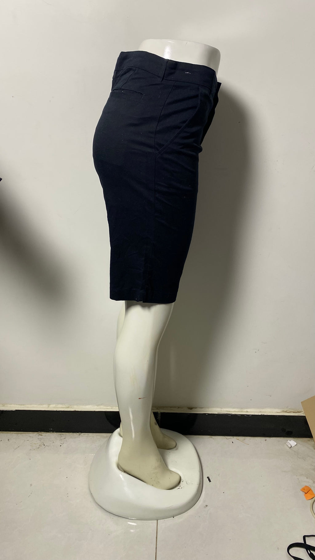 OLD NAVY WOMEN CASUAL SHORT