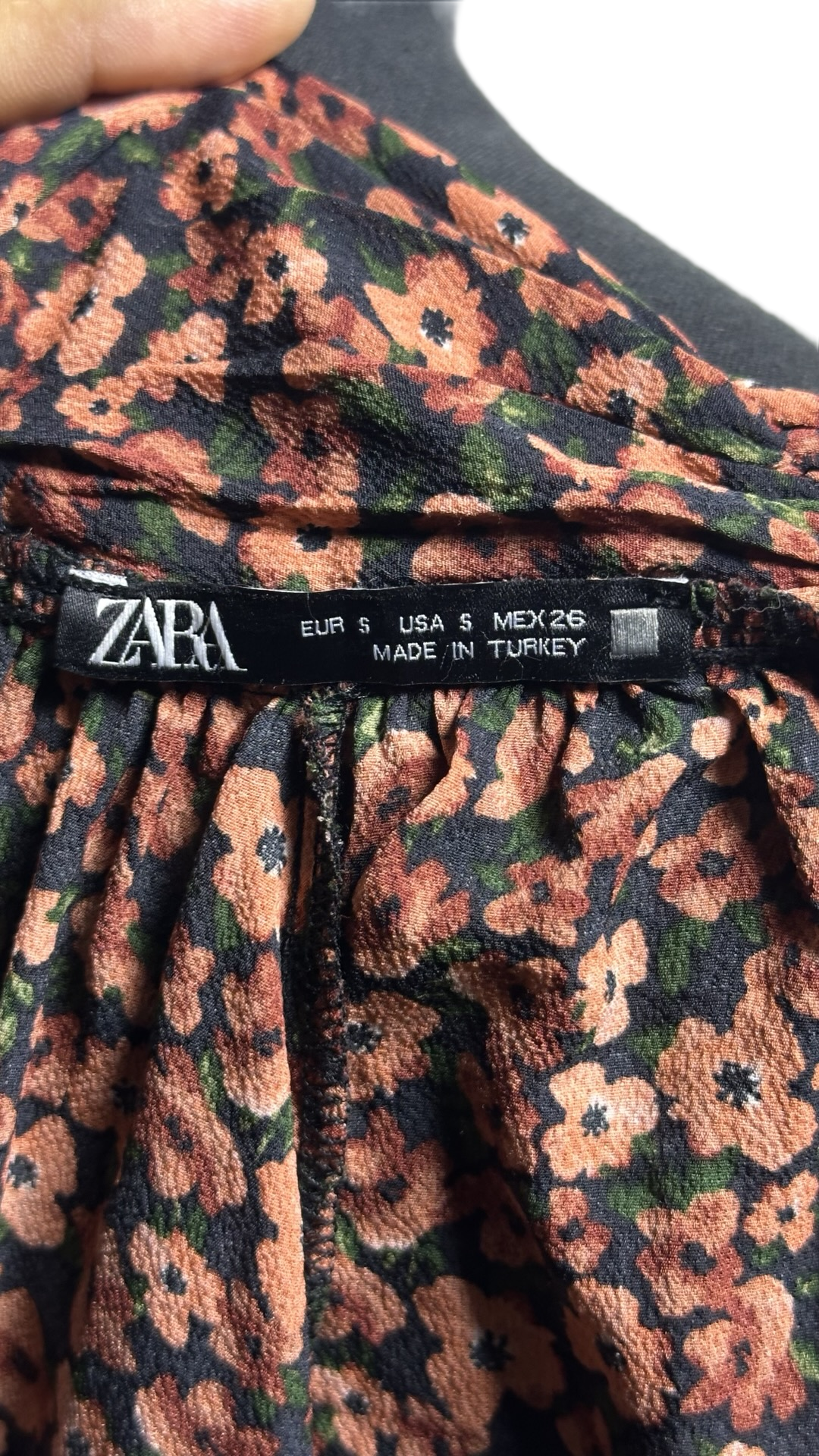 Zara ditsy floral Long sleeve Smoke Ruffle dress Size Small