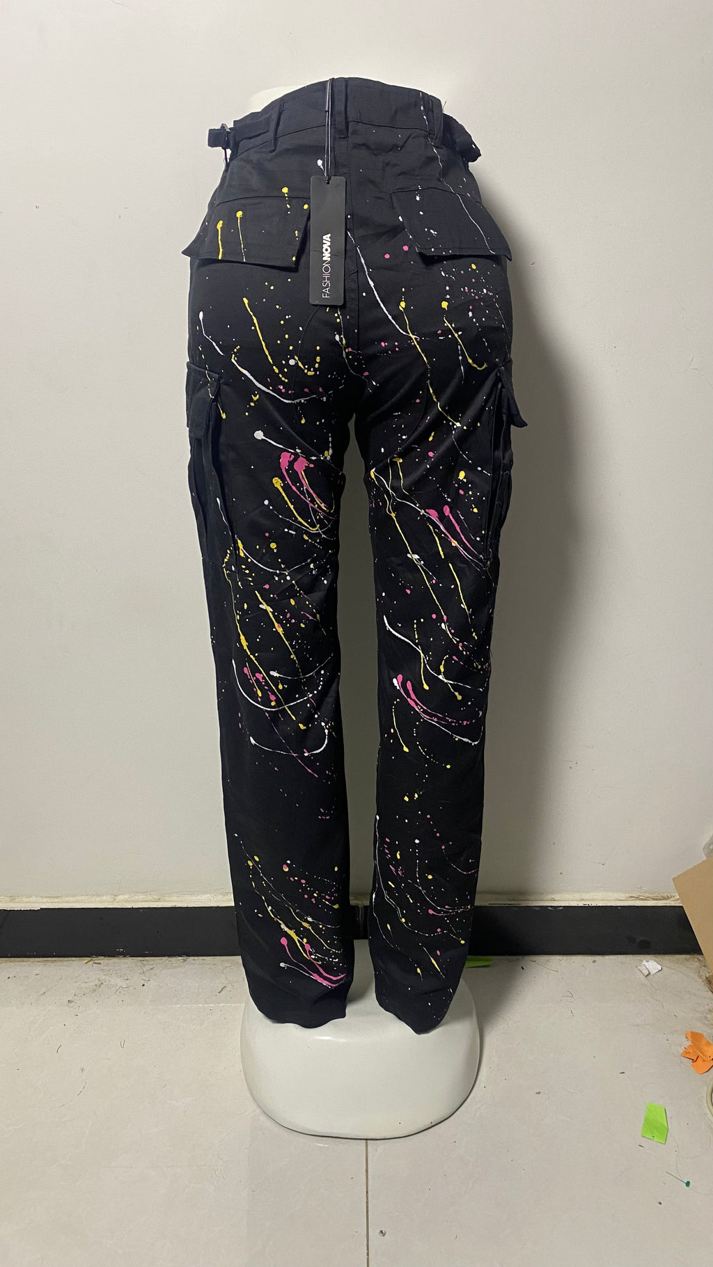 FASHION NOVA WOMENS CARGO JEANS