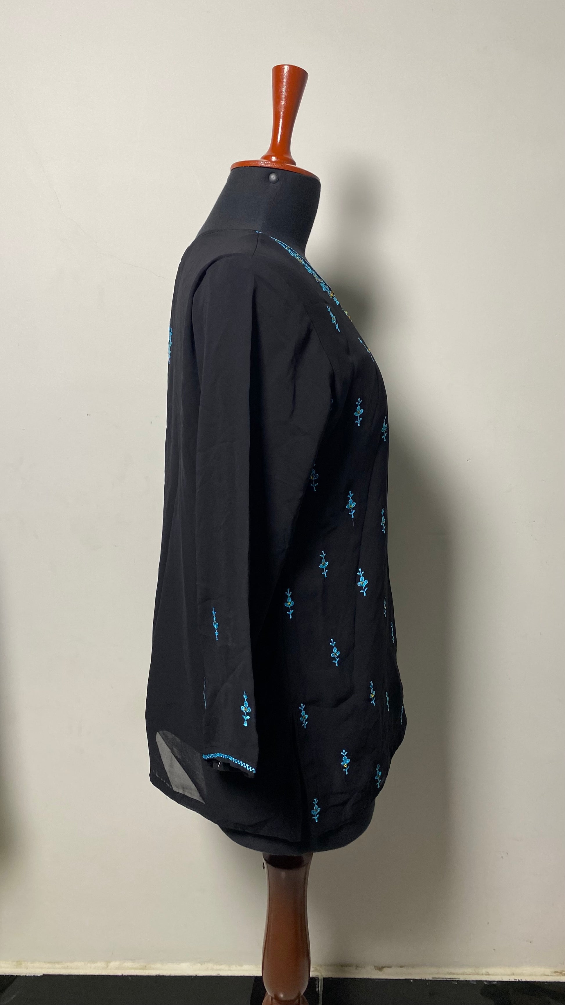AVOKE WOMENS BLOUSE