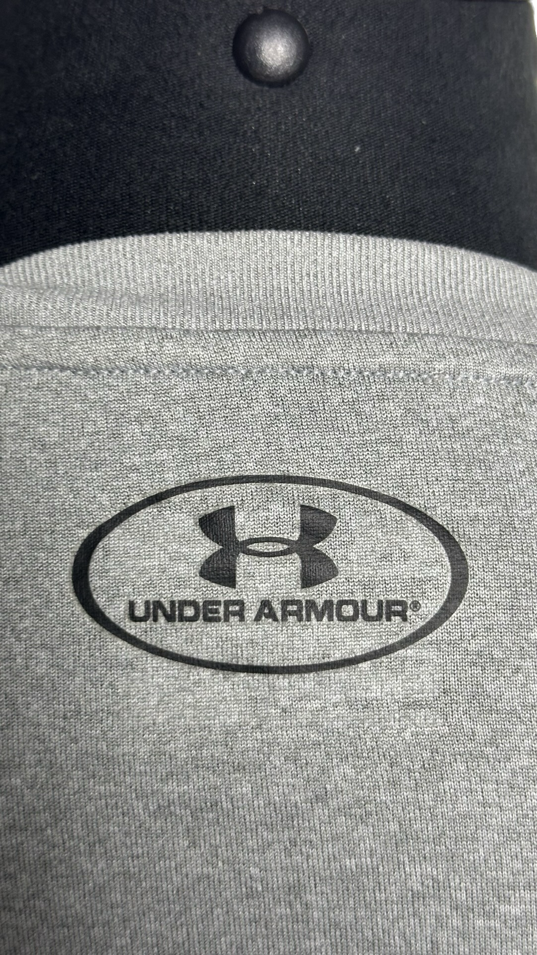 UNDER ARMOUR MENS T-SHIRT