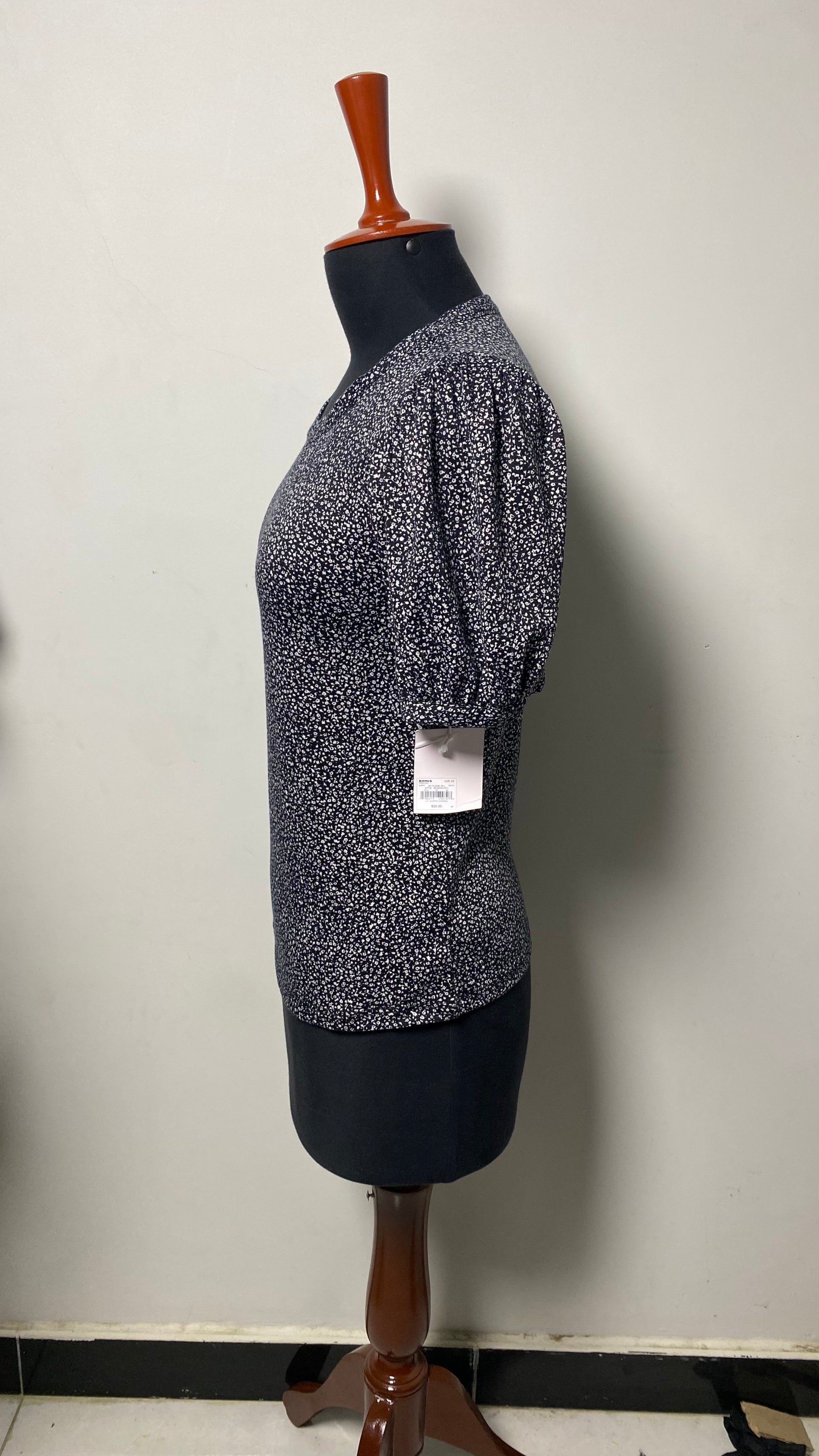 LAUREN CONRAD WOMENS TOP