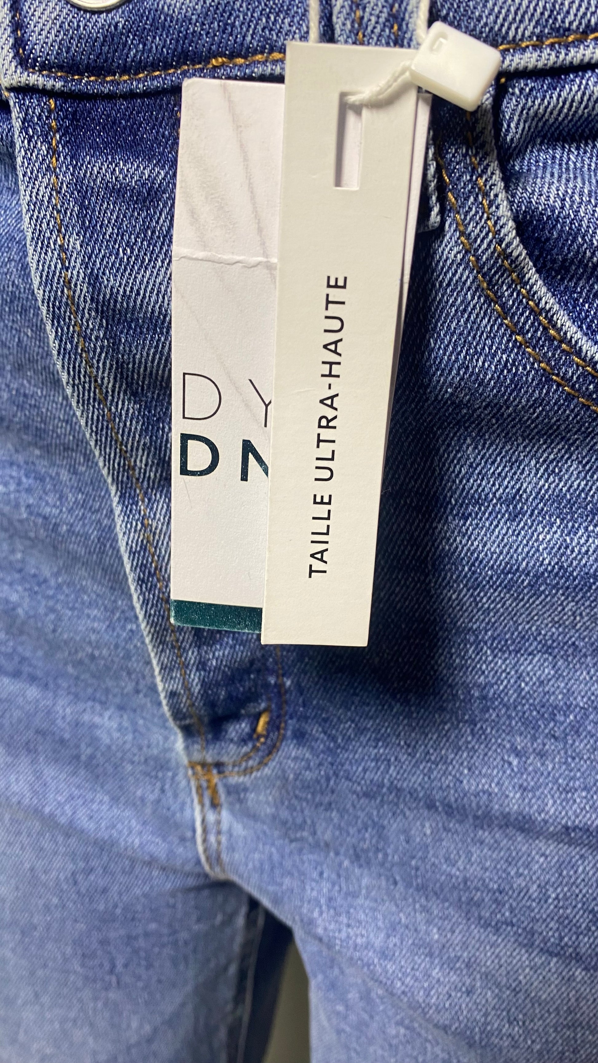 DYNAMITE WOMEN JEANS