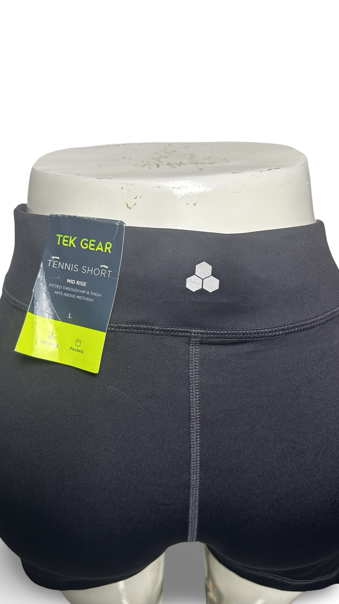 TEK Gear Women’s sports tennis short Mid-Rise black colour large size