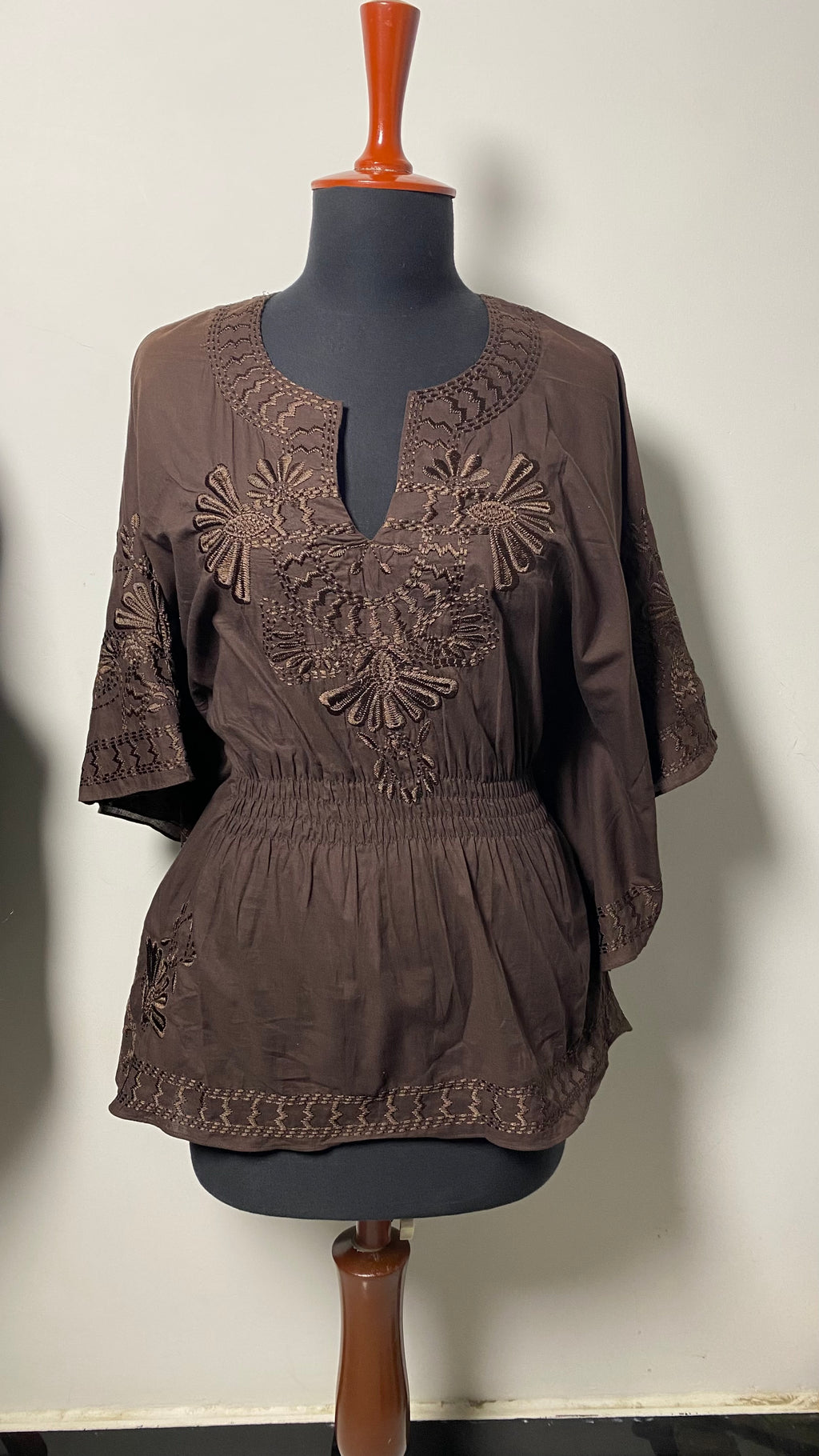LE CHATEAU WOMENS MINI DRESS