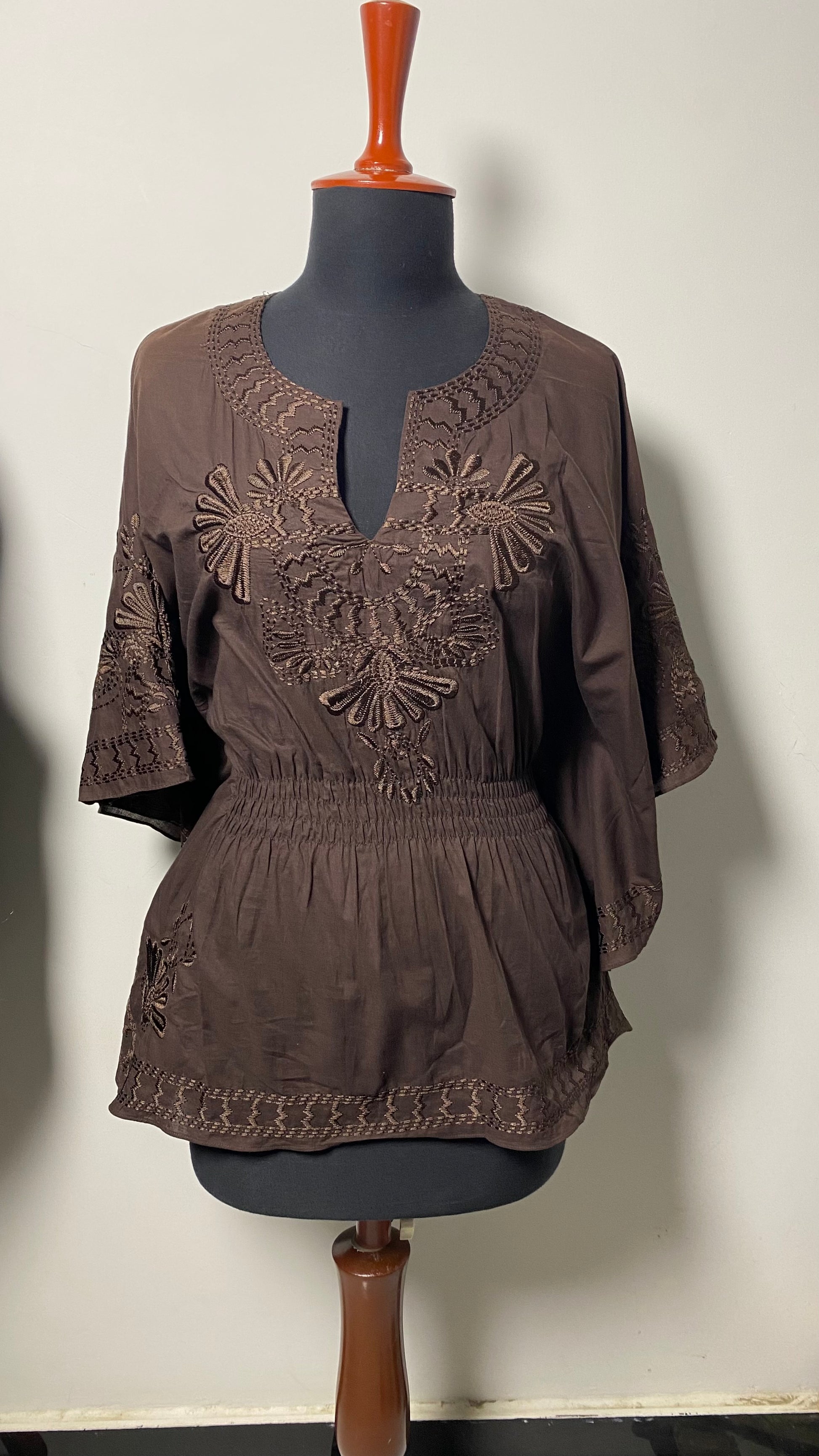 LE CHATEAU WOMENS MINI DRESS