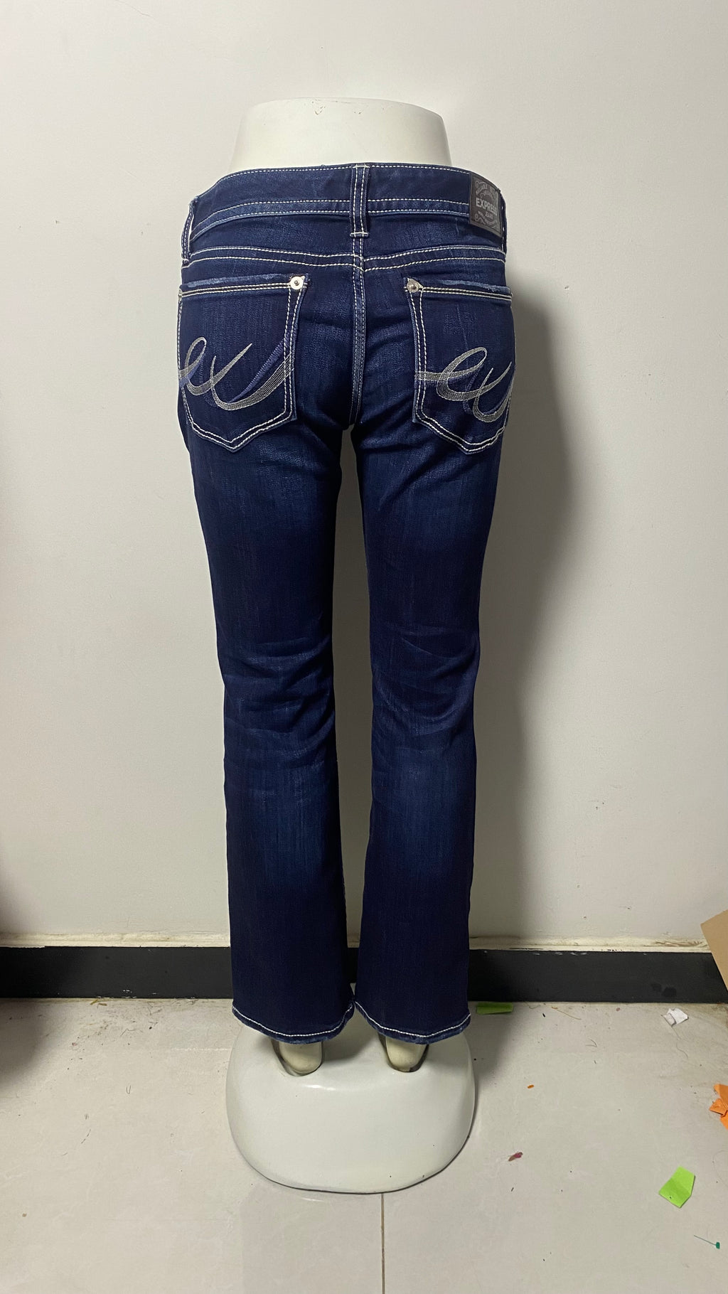 EXPRESS LADIES JEANS