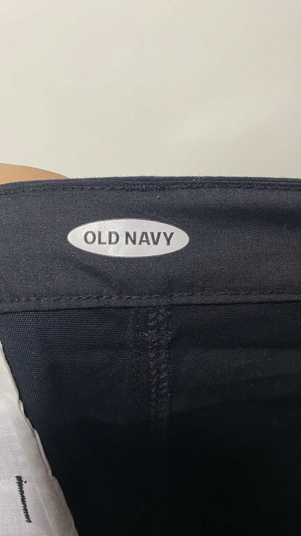 OLD NAVY WOMEN CASUAL SHORT
