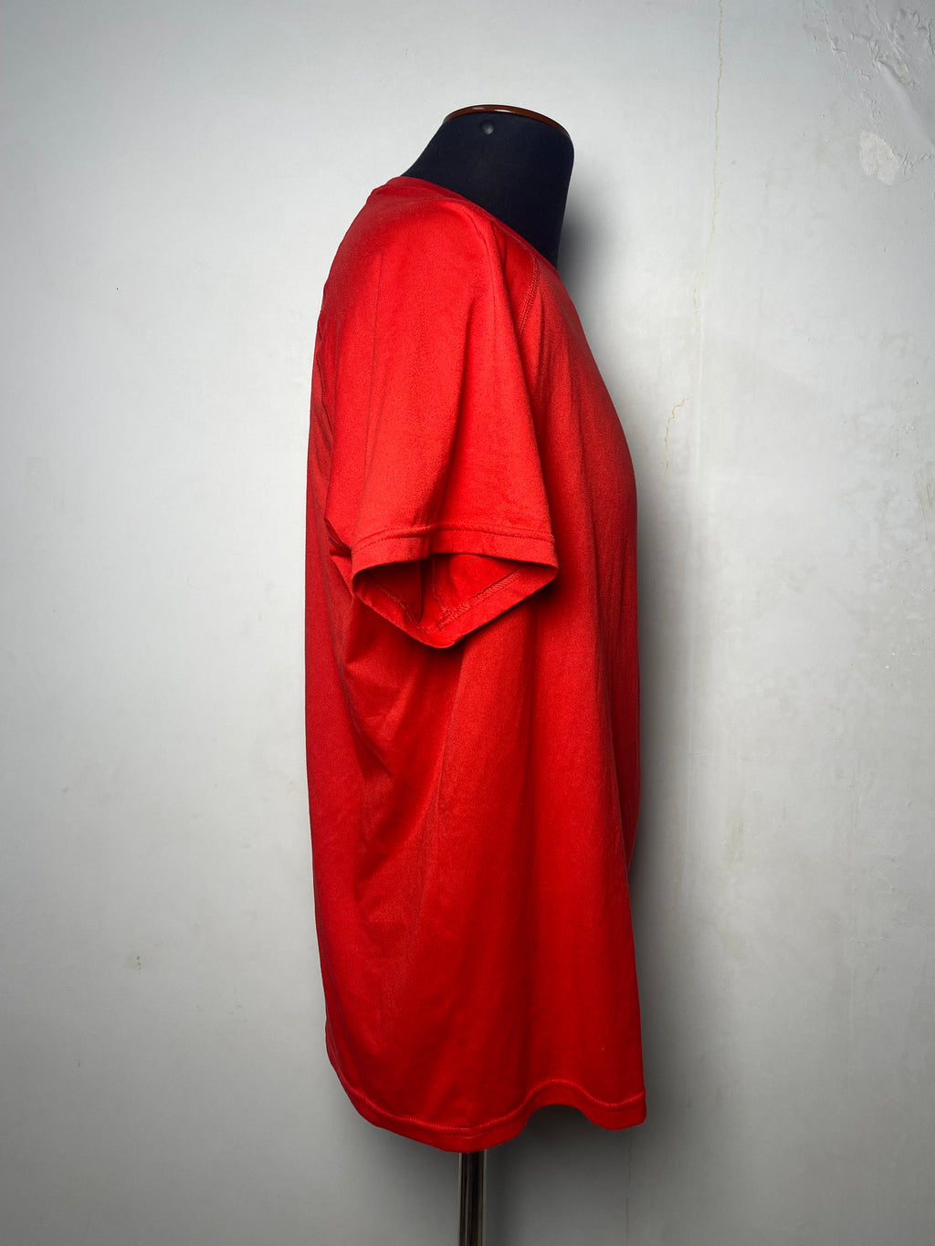 UNDER ARMOUR MENS T-SHIRT