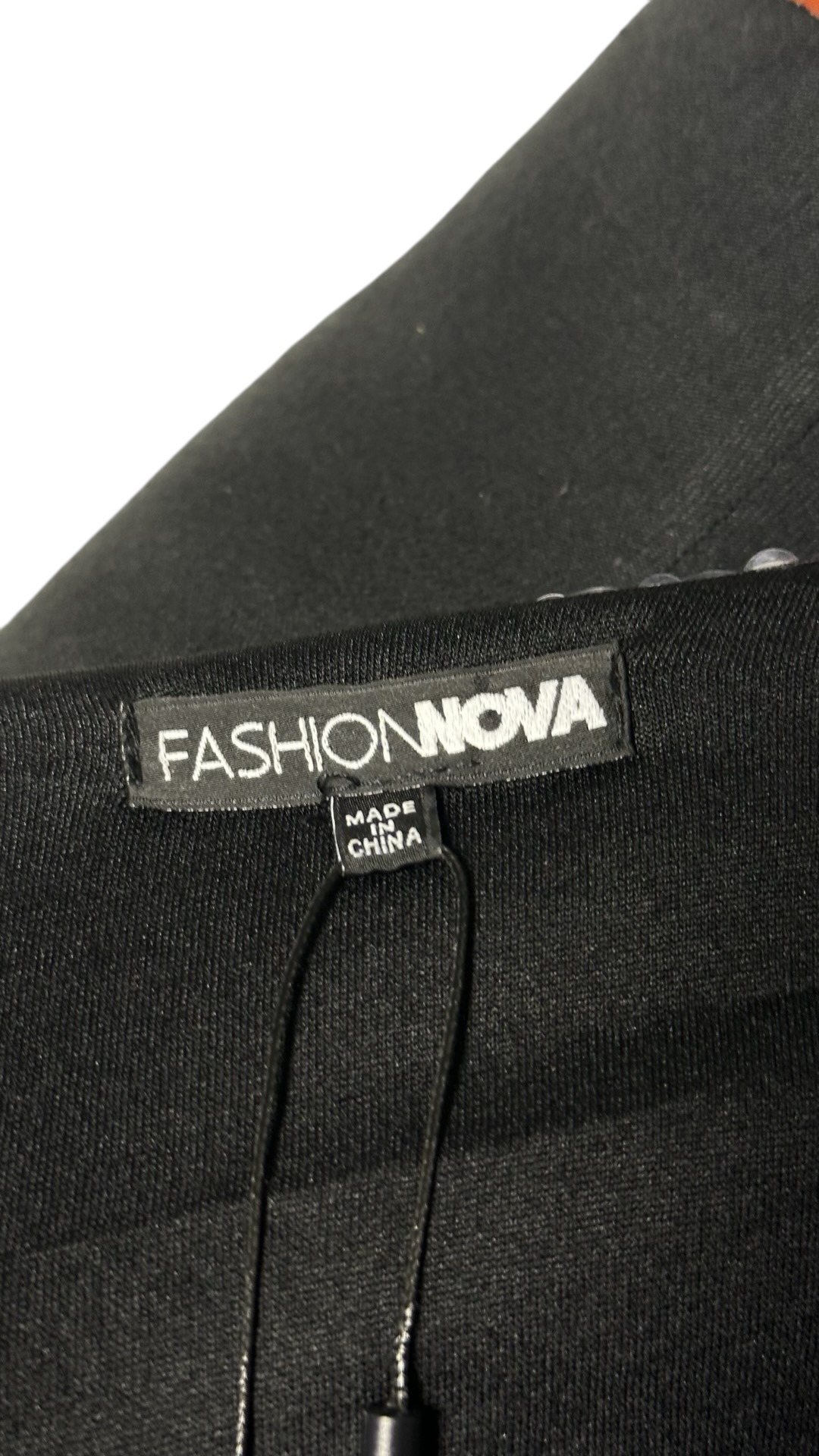 FASHION NOVA SEQUIN CROP TOP