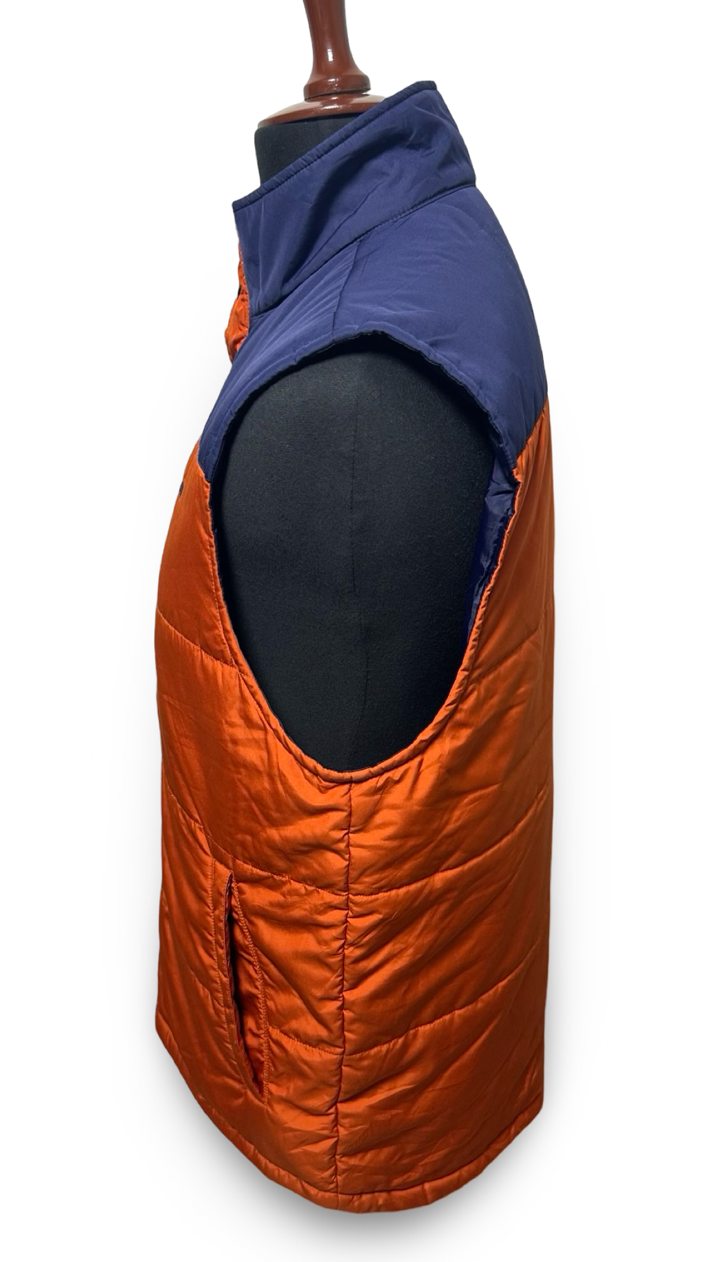 IZOD MEN VEST