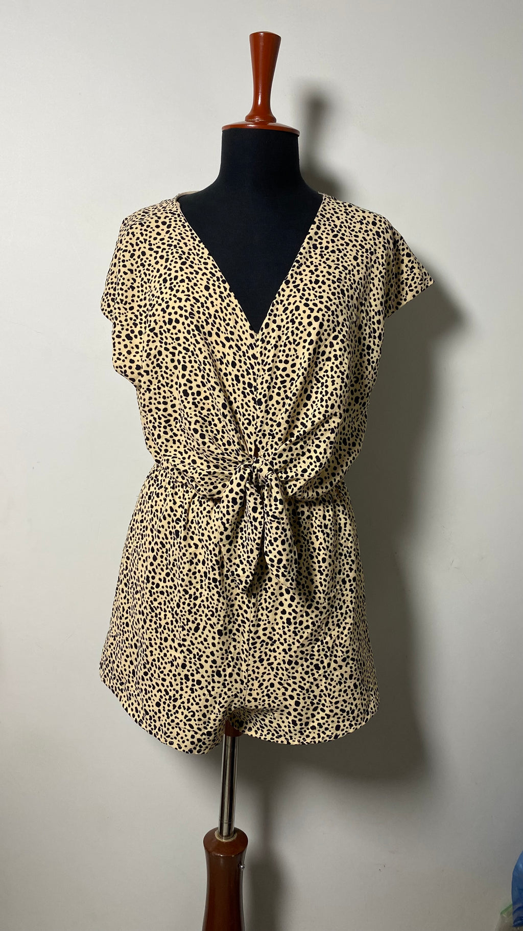 SHE & SKY WOMENS CHEETAH PRINT ROMPER