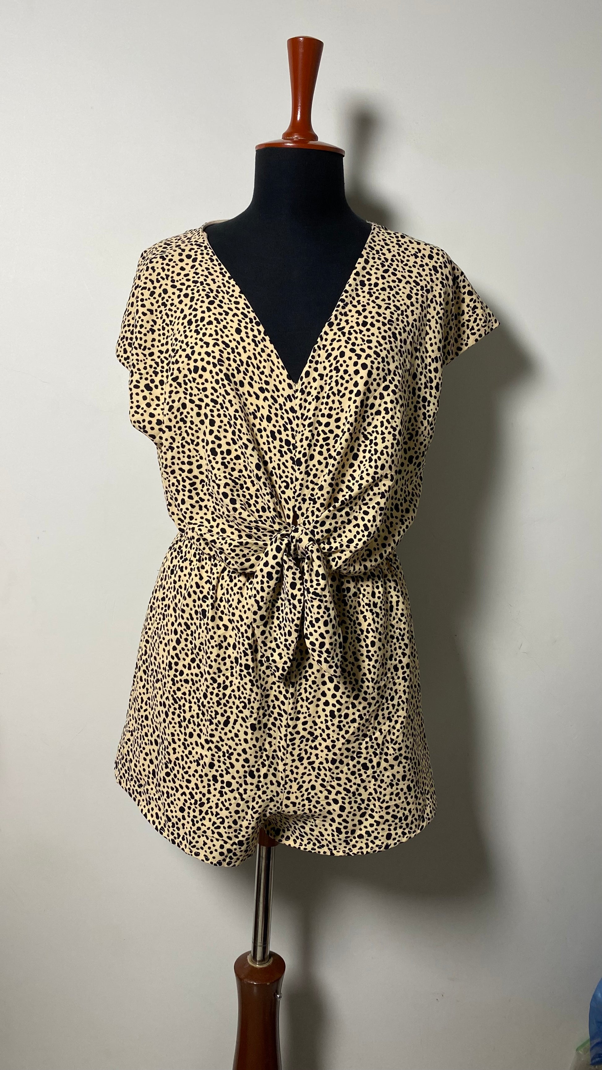 SHE & SKY WOMENS CHEETAH PRINT ROMPER