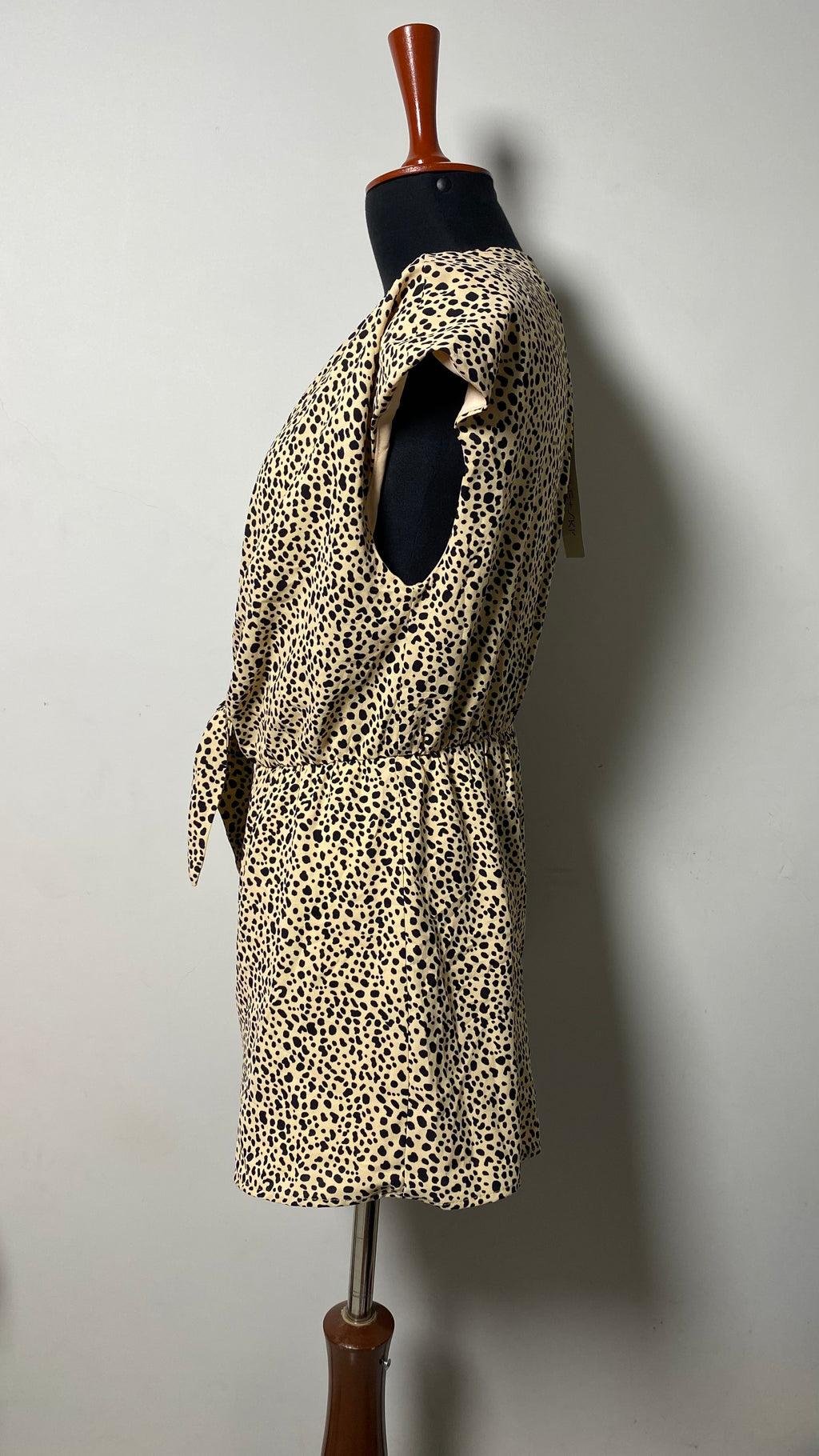 SHE & SKY WOMENS CHEETAH PRINT ROMPER