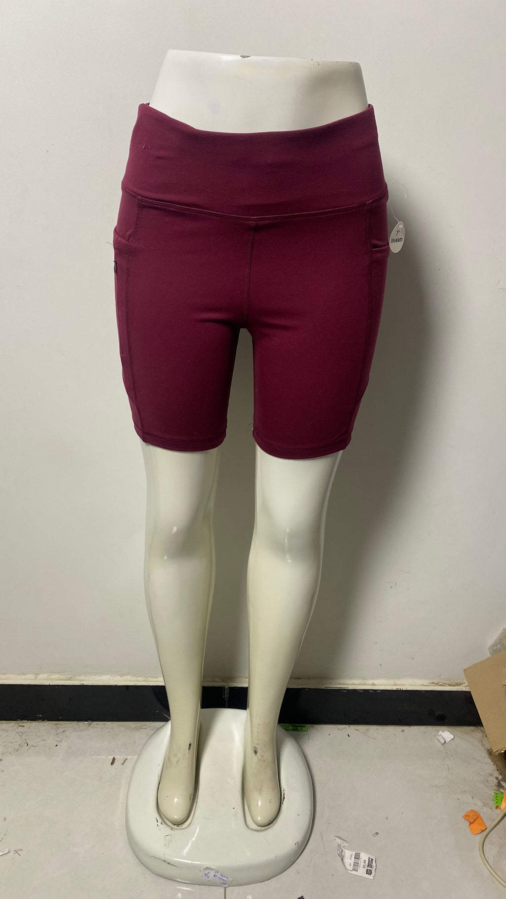 AVIA WOMENS ATHLETIC SHORT