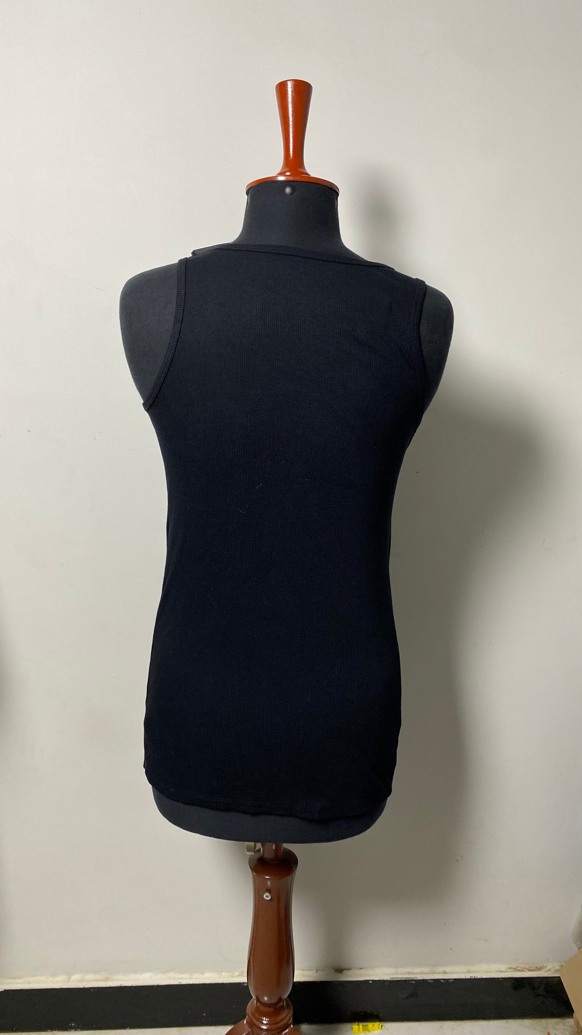 ISABEL WOMENS SLEEVELESS TOP