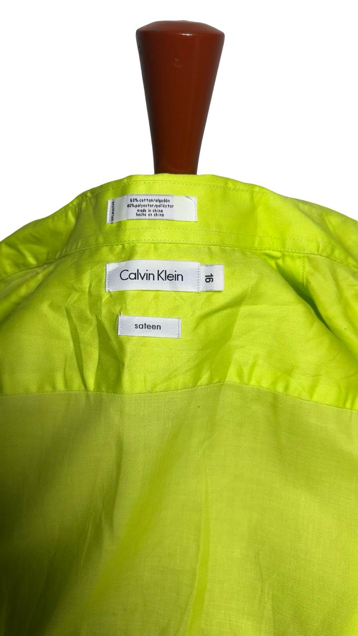 ZARA Women’s Green long sleeve shirt