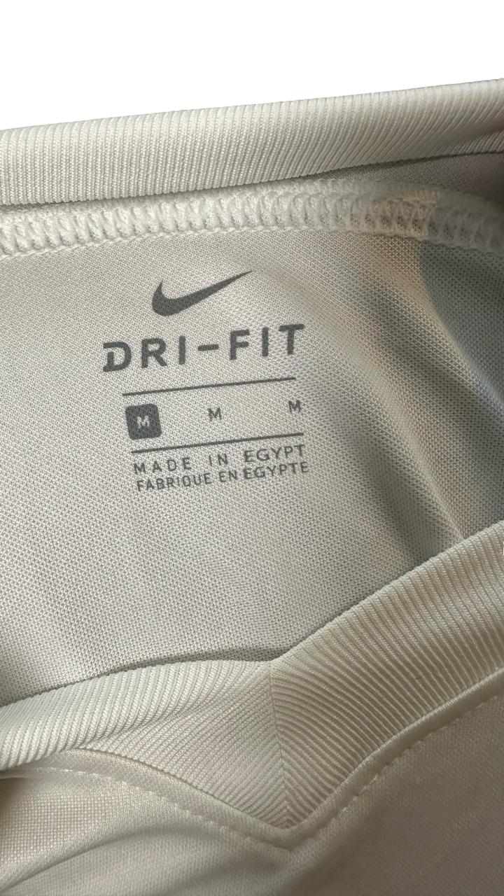 NIKE Women's V-Neck T-shirt
