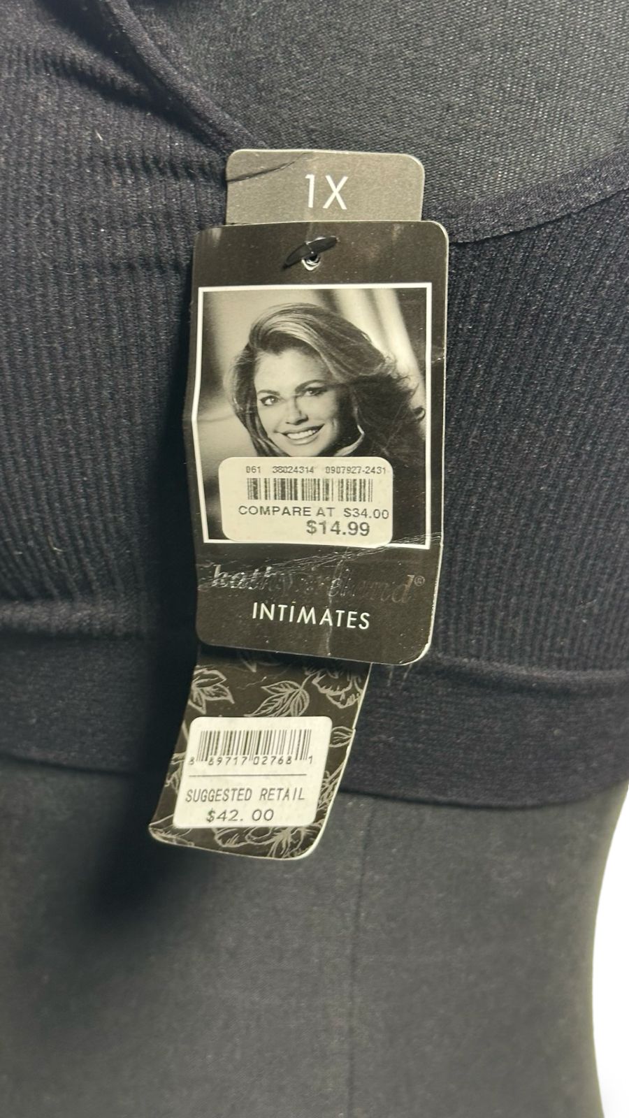 Kathy Ireland v-neck bra