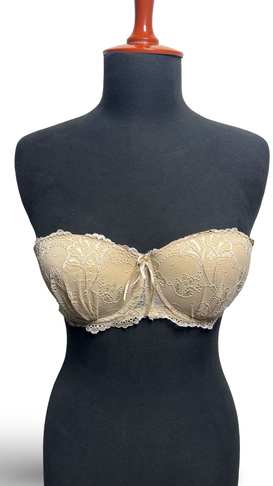 Ice Silk Strapless Bra Exquisite Design, Comfortable & Supportive