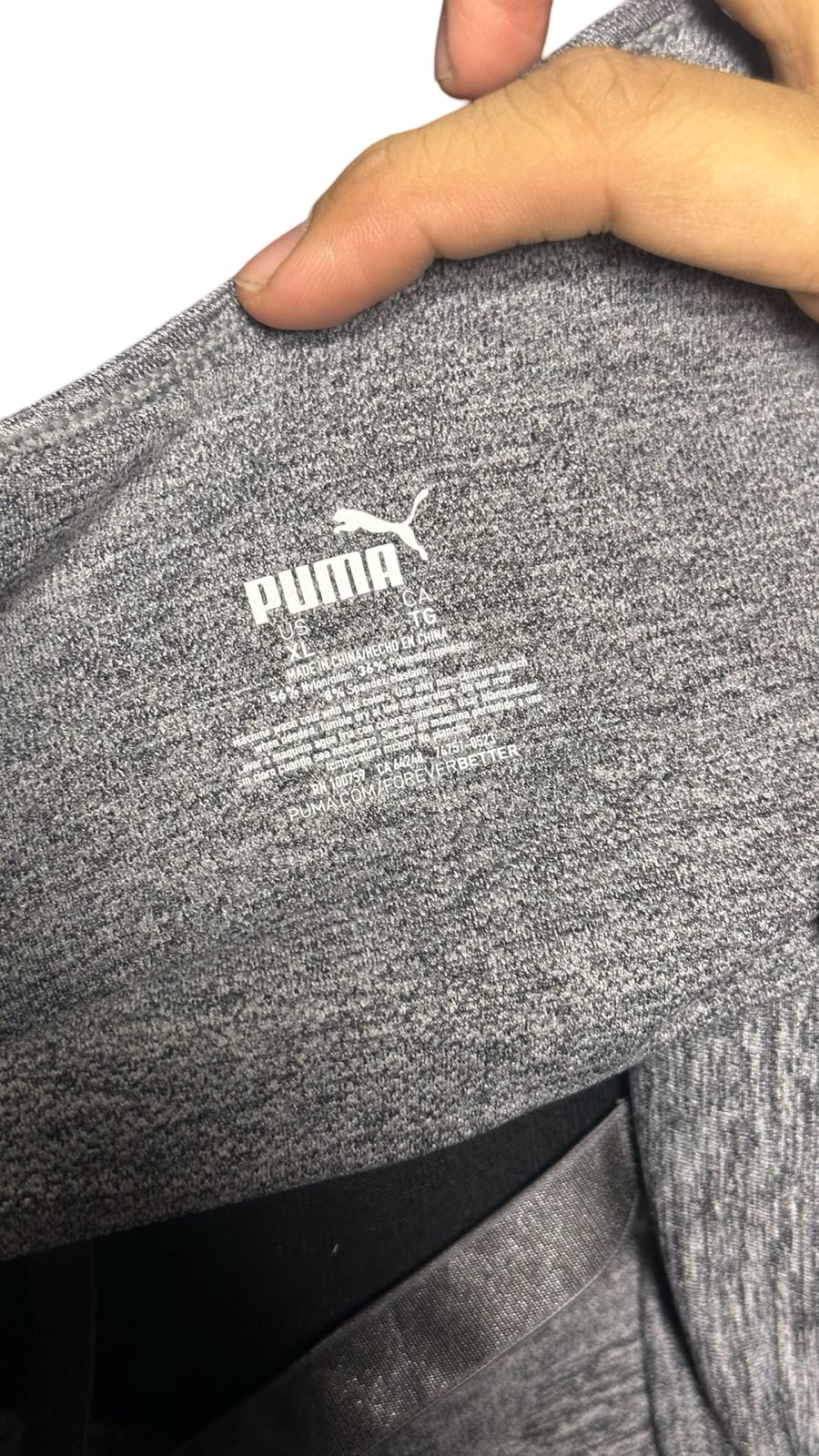 Puma Woman's Gray Sports Bra Size XL Pullover Workout Athletic Casual Logo