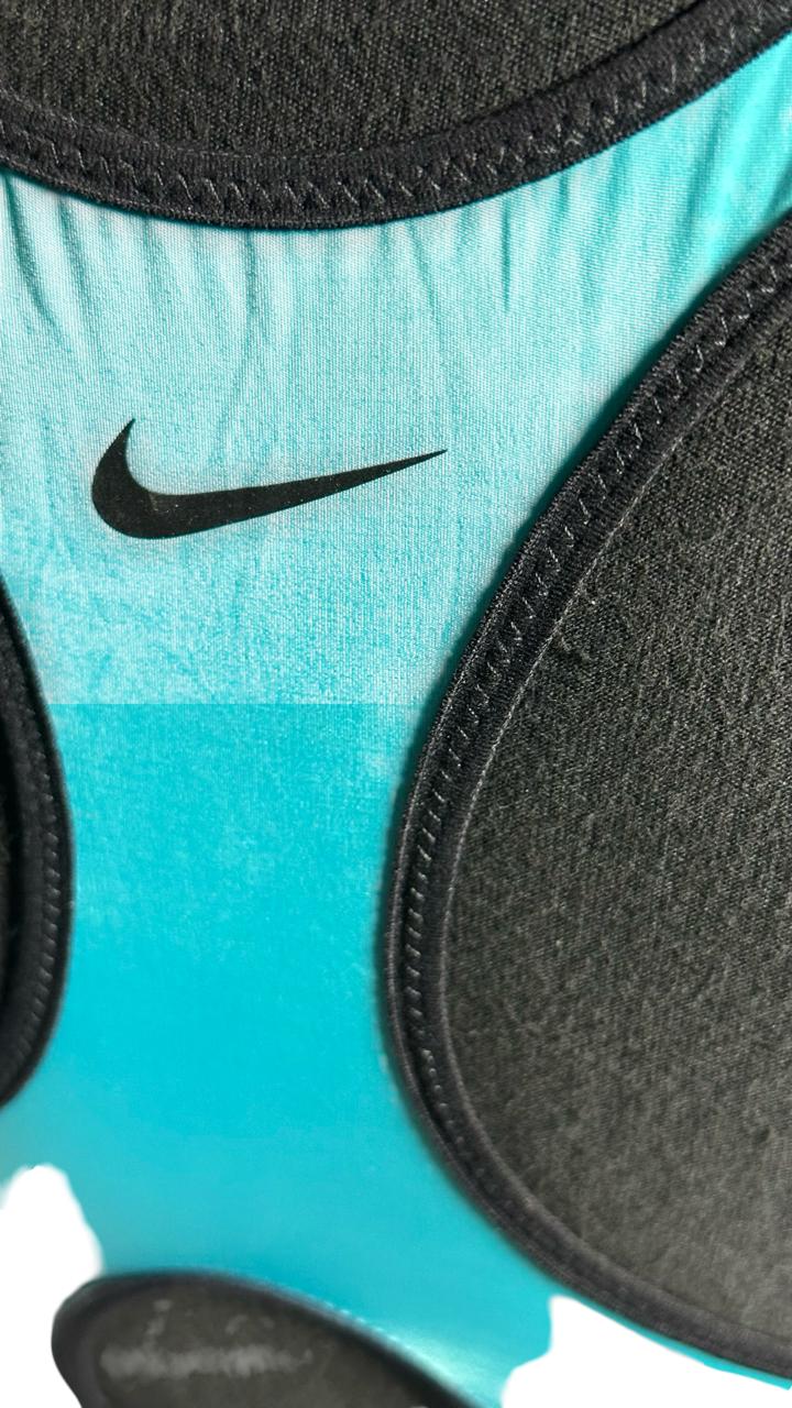 Nike Back Smoothing Bra