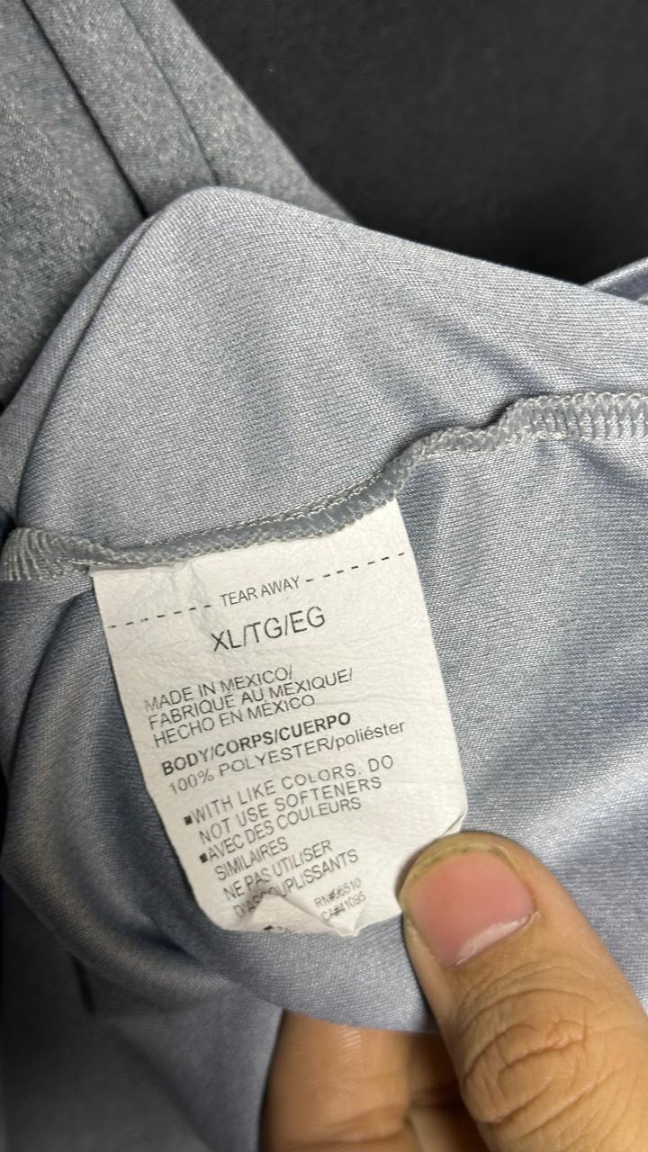 Under Armour HEAT GEAR Mens Gray Crew Neck Short Sleeve Athletic